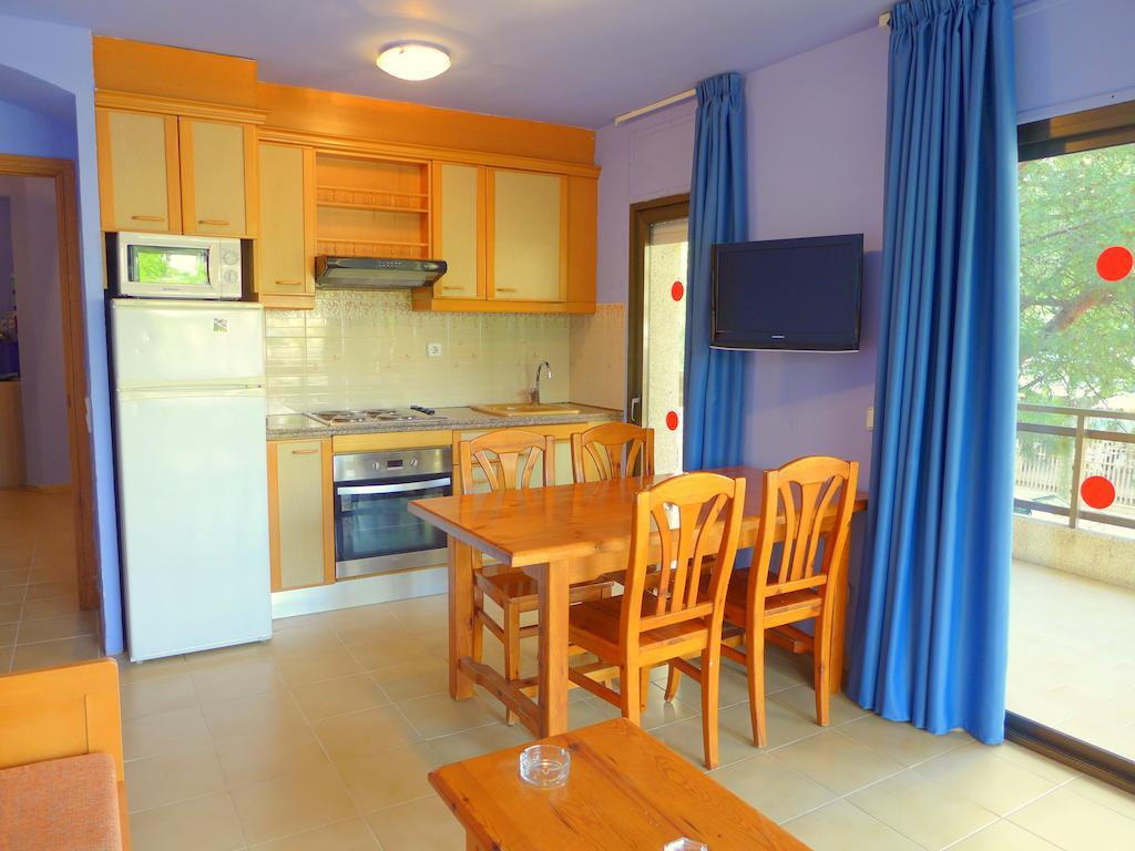 Rentalmar Diplomatic Park Salou Quarto foto
